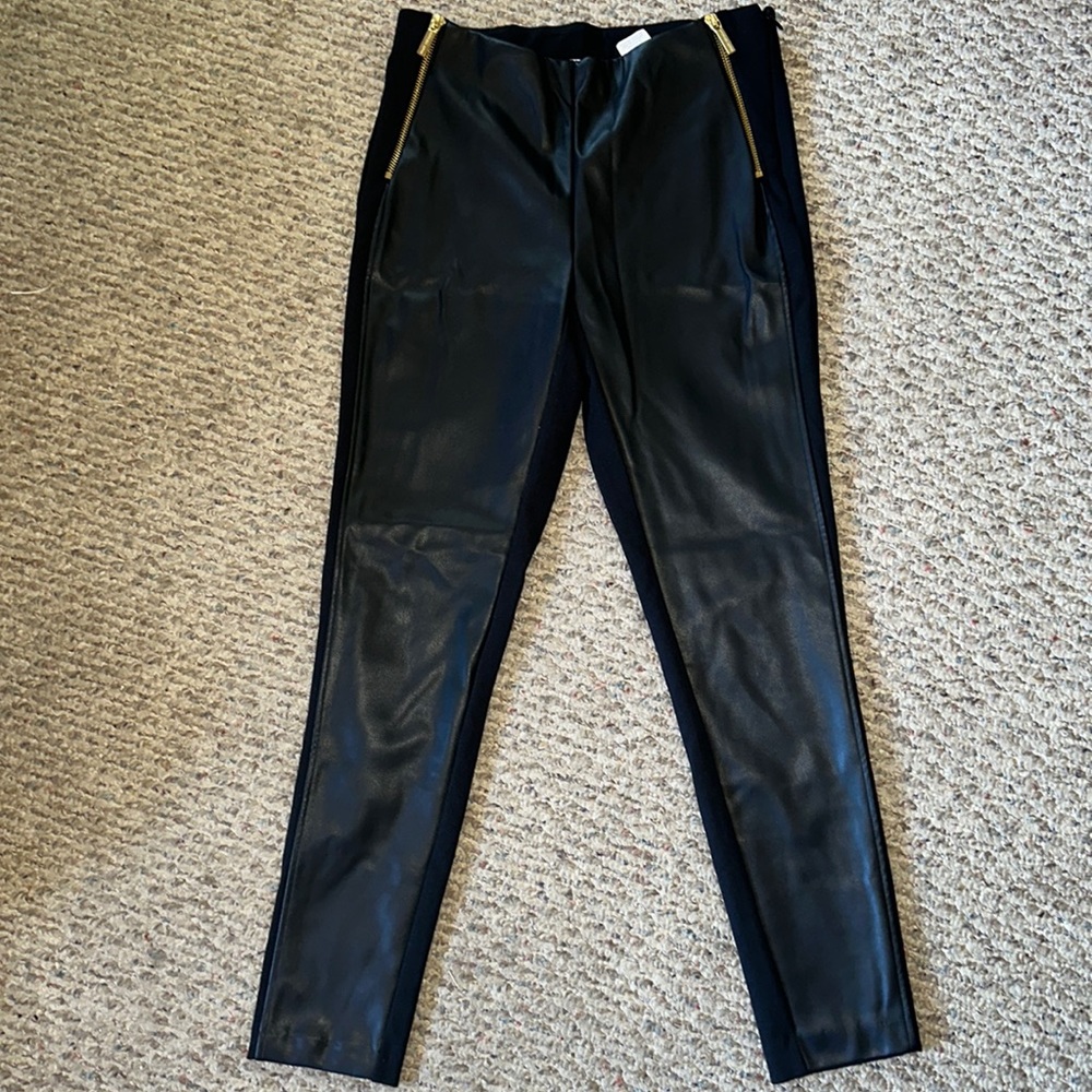 MICHAEL Michael Kors Sleek Faux Leather Black Skinny Pants. Size Small